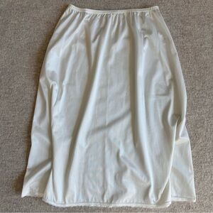 Vanity Fair Classic White Midi Skirt